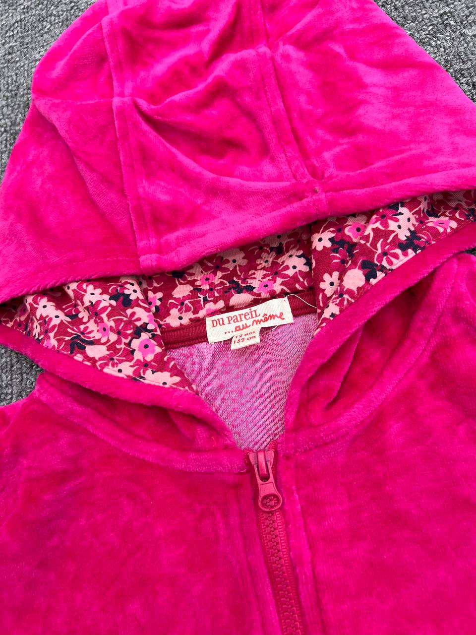 Veste du pareil au même